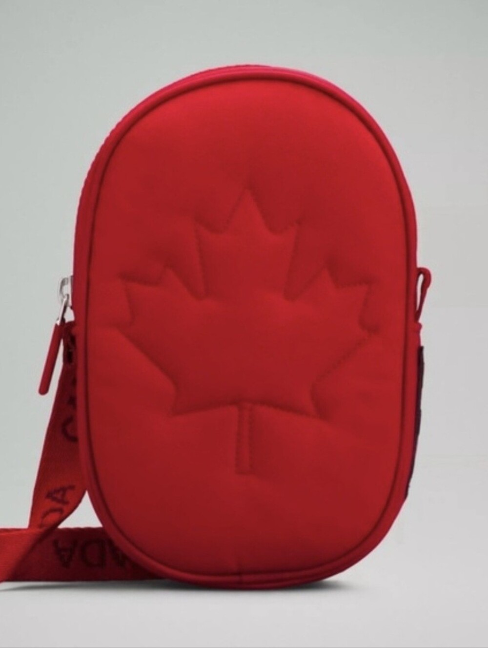 BNWT Sealed Lululemon Team Canada 22 Future Legacy Crossbody Bag Crimson Red